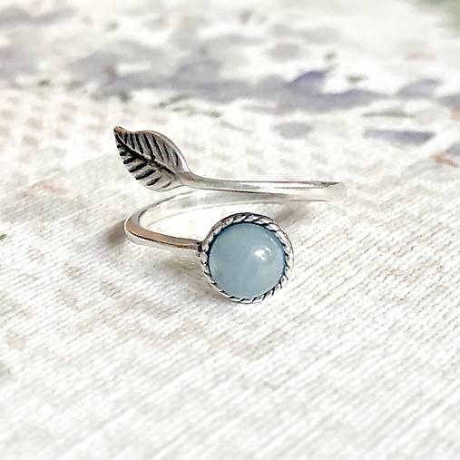 Simple Leaf Silver Gemstone Ring Ag925 / Strieborný prsteň s minerálom  (Blue Aquamarine / Akvamarín modrý)