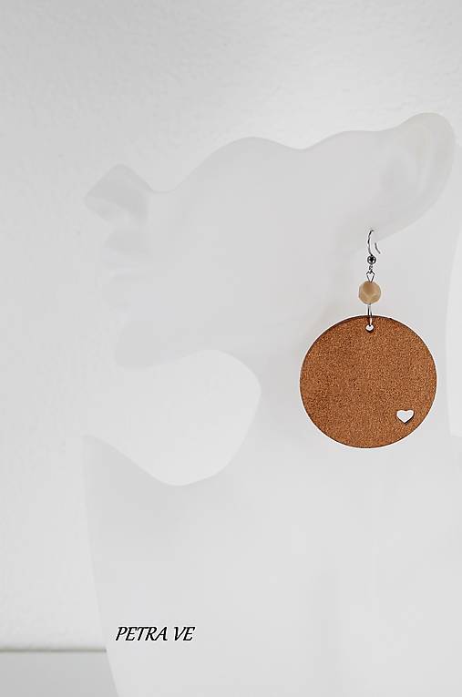 Náušnice - Drevené náušnice BRONZOVÉ SRDIEČKA - 12311438_