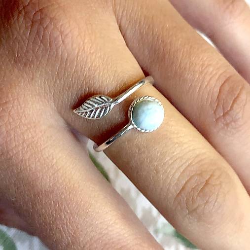 Simple Leaf Silver Gemstone Ring Ag925 / Strieborný prsteň s minerálom  (Larimar)