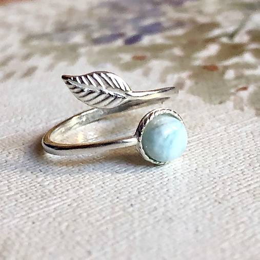 Simple Leaf Silver Gemstone Ring Ag925 / Strieborný prsteň s minerálom  (Larimar)