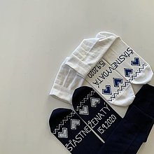 Ponožky, pančuchy, obuv - Maľované ponožky pre novomanželov alebo k výročiu svadby folk (modré + biele s dátumom) - 12317391_