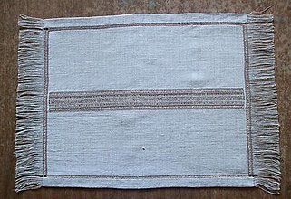 Úžitkový textil - Ručne vyšívaná dečka "Ažúr" A1 obdĺžnik  64 x 42 cm - 12331331_