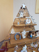 Dekorácie - Drevený vianočný stromček - 12332796_