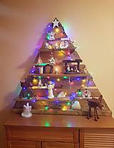 Dekorácie - Drevený vianočný stromček - 12332817_