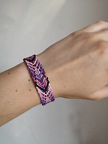 Náramky - Náramok priateľstva vo fialových odtieňoch / friendship bracelet - 12345862_