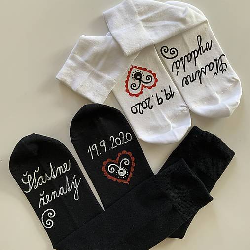 Maľované ponožky pre novomanželov / k výročiu svadby (biele+čierne)