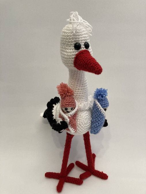 Dekorácie - Bocian / háčkovaná dekorácia/darček/ - 12344541_