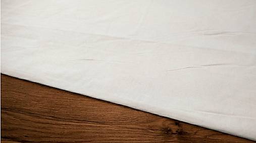 Textil - Bavlnená látka - Biela -150 gramová - cena za 10 centimetrov - 12378454_