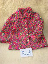 Ručne pletený kabátik pre dievčatko do cca 2 rôčkov 