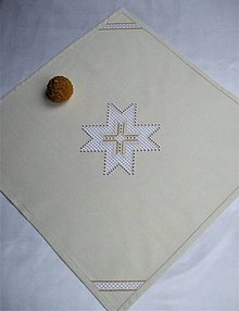 Úžitkový textil - Ručne vyšívaná vianočná dečka V3  štvorec 63 x 63 cm - 12377892_