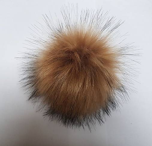 Materiál ručne robený - Kožušinový brmbolec č.67 - 12381200_