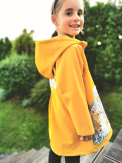 Dievčenský softshellový kabátik "radosť"