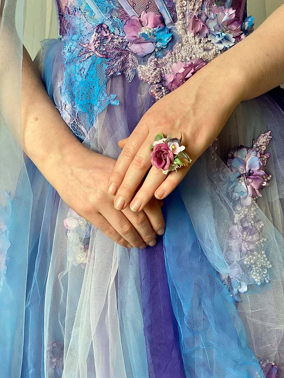 Kvetinový prstienok "nežné ticho"