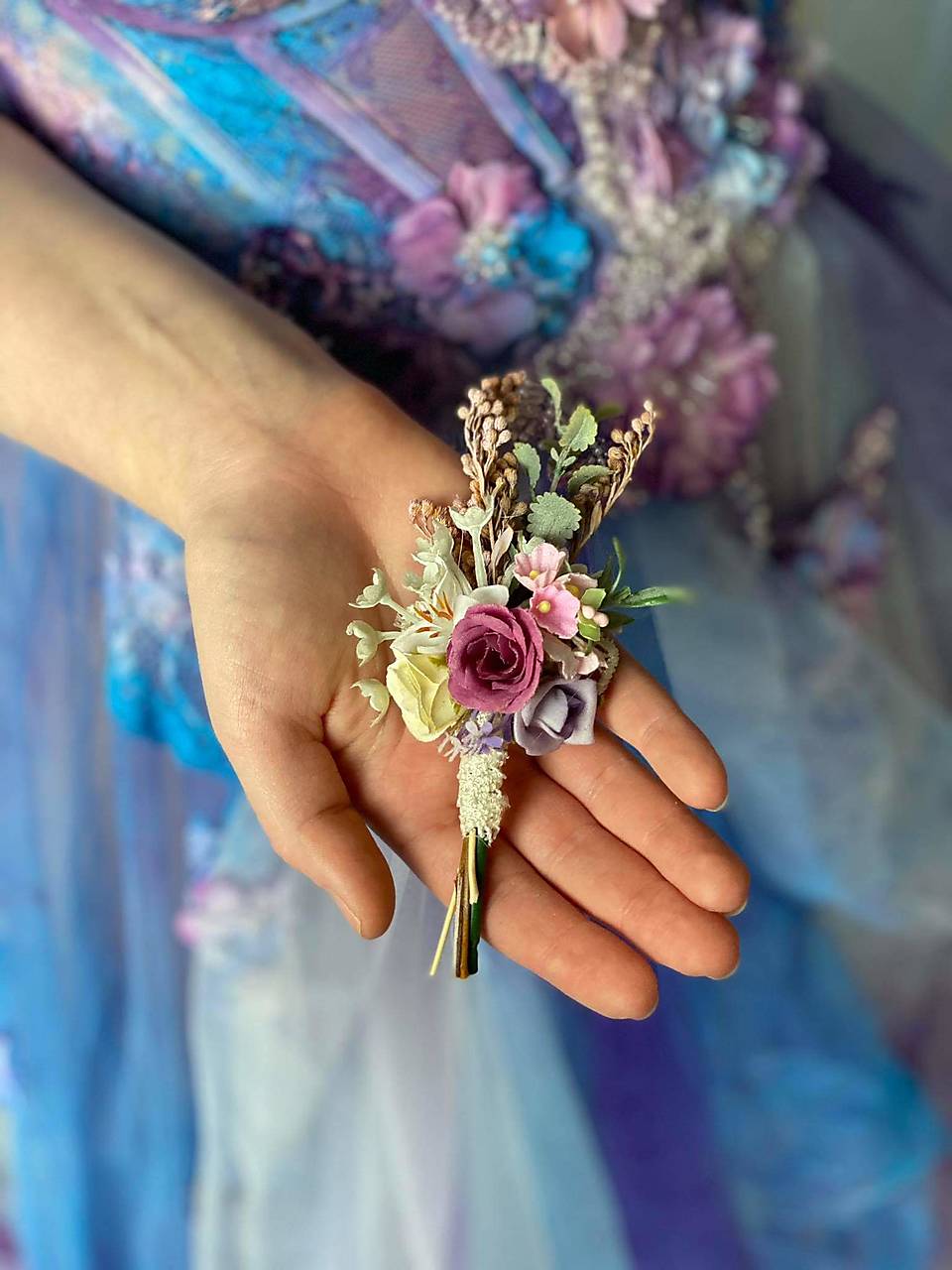 Pierko pre ženícha "nežné ticho"