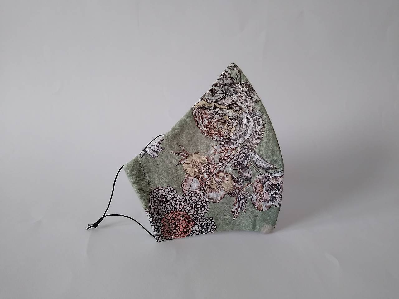 Dizajnové rúško Ella verde tvarované dvojvrstvové