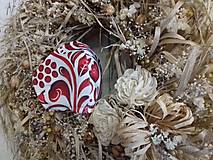 Pánske doplnky - FLORAL FOLK - kravata " Slovenská ornamentika" (pánska kravata + detský motýlik, vreckovka do saka , biely podklad červený ornament , folk set k sukni) - 12396378_