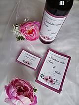 Lepiace etikety na víno a koláče "Pink"