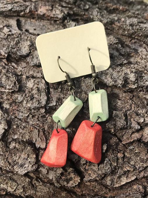 Dobrý obchod - Drevené náušničky - 12420298_