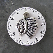 Brošne - Indiánsky náčelník na ciferníku z hodiniek, 3 - 12426475_