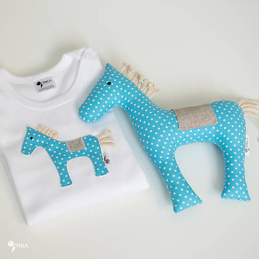 Detské súpravy - SET KONÍK (tyrkysový) body / tričko + hračka - 12425245_