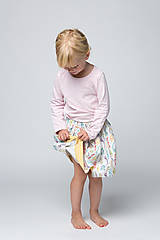 Detské oblečenie - Suknička s lístkami - 12436102_