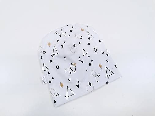 Dámska čiapka biela s geometrickými tvarmi