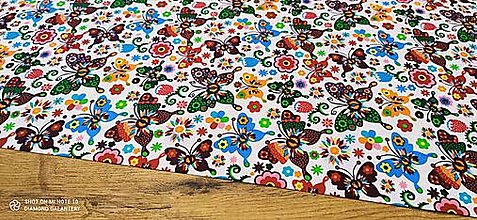 Textil - Bavlnená látka - Motýle s kvetmi biele - cena za 10 cm (Biela) - 12440359_