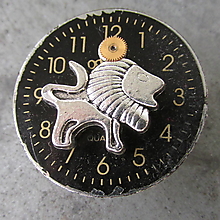 Brošne - Brošňa sa lvíčkem na ciferníku z hodiniek, lev - 12443172_