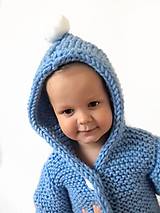 Návody a literatúra - Návod na pletený kabátik s kapucňou pre bábätko - 12452982_
