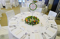 Dekorácie - Svadobný veniec na okrúhly stôl - 12457646_