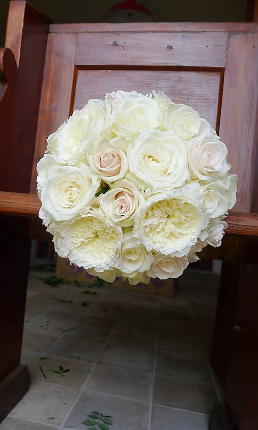 Svadobná kytica s anglickými ružami "Patience"