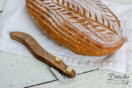 Drevko - nožík na narezávanie chleba / orech