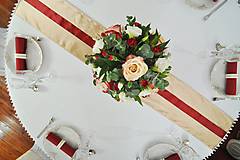 Dekorácie - Aranžmán z ruží "Sweetness" na okrúhly stôl - 12460219_