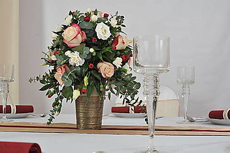 Dekorácie - Aranžmán z ruží "Sweetness" na okrúhly stôl - 12460215_