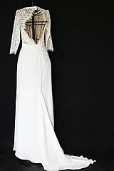 Šaty - Svadobné šaty s holým chrbátom v úzkom strihu - 12465113_
