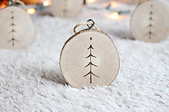 Dekorácie - Malá drevená vianočná ozdoba "Stromček" - 12476700_