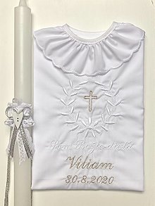 Detské oblečenie - krstová košieľka k10 bielo strieborná a sviečka na krst strieborné zdobenie - 12475621_
