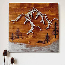 Dekorácie - Drevený string art obraz "Hory, lesy" - 12483640_