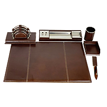 Papiernictvo - Stolový kancelársky set z pravej kože v tmavo hnedej farbe - 12486346_