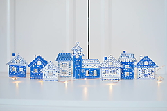 Dekorácie - Modro biela vianočná dedinka - 12492680_