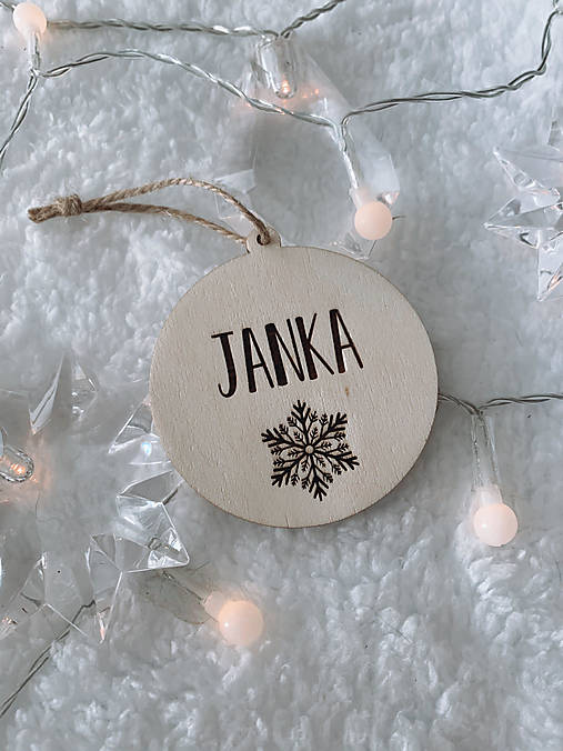 Dekorácie - Vianočná ozdoba s menom vločka - 12491043_