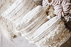 Úžitkový textil - Ručne tkaný vlnený dekoračný vankúš (biela/horčicová) - 12513801_