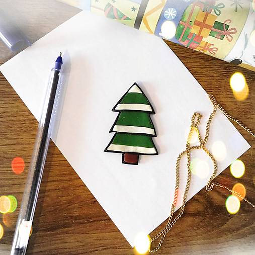 Magnetky - ★ Vianočná magnetka cartoon (stromček zasnežený) - 12511237_