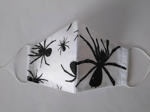 Dizajnové rúško pavúk tvarované dvojvrstvové