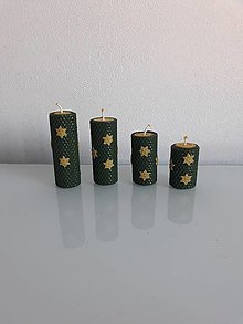 Sviečky - Vianočné voskové plástové zelené sviečky s hviezdičkami - 12518032_
