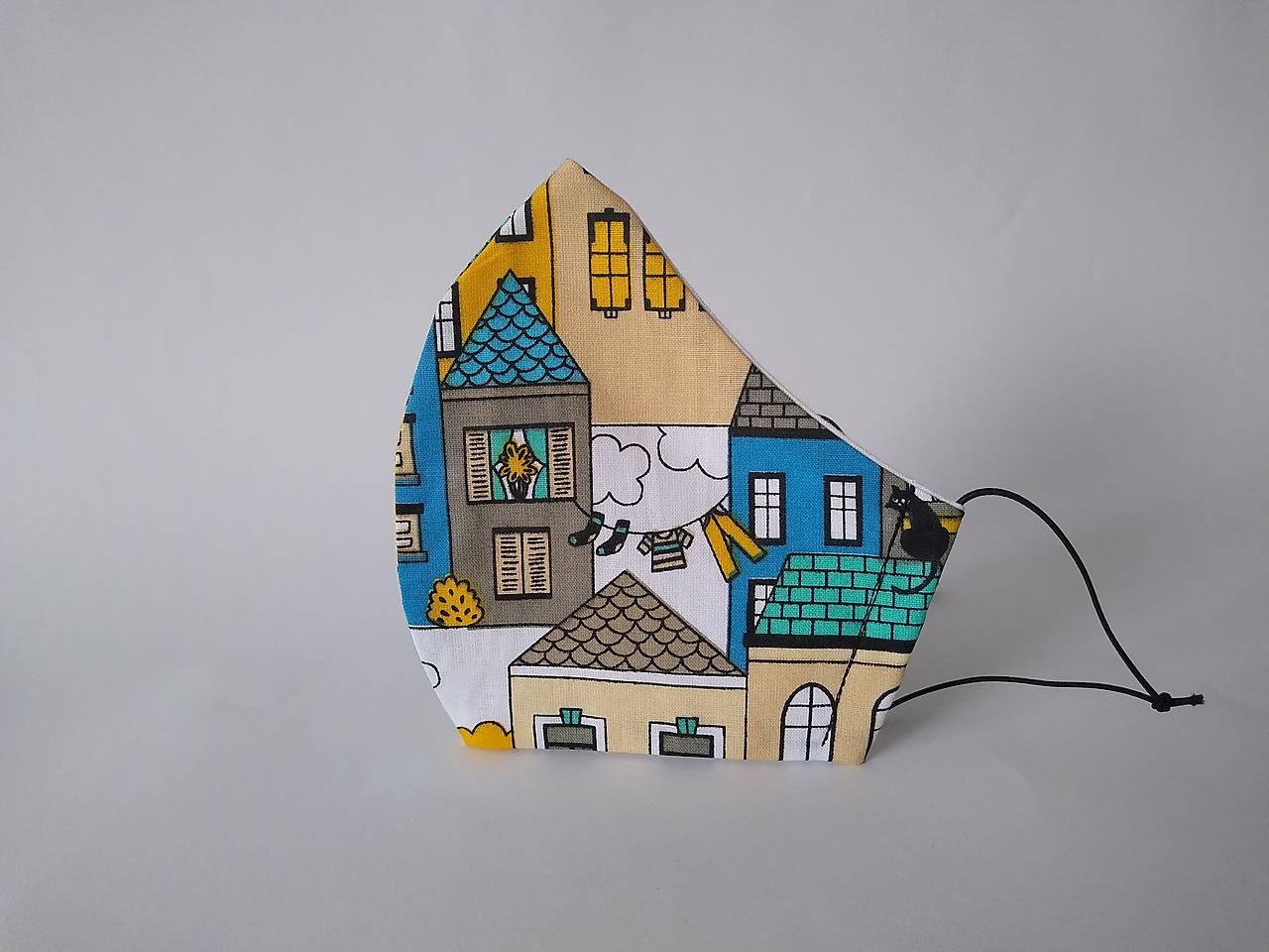 Dizajnové rúško v uličkách Paríža žlté tvarované dvojvrstvové