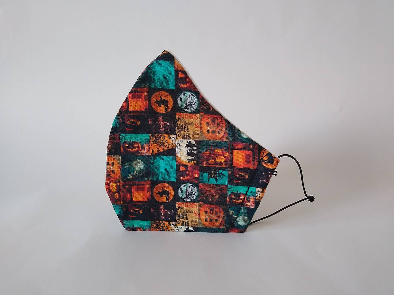 Dizajnové rúško Halloween bosorka tvarované dvojvrstvové