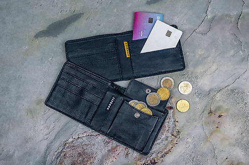 Kožená pánska peňaženka Rhea - čierna (Na mince / fialový štítok tithana)