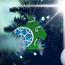 Dekorácie - Vianočná ozdoba - dekorovaná črepina zmrznutá (prvá vločka) - 12536658_