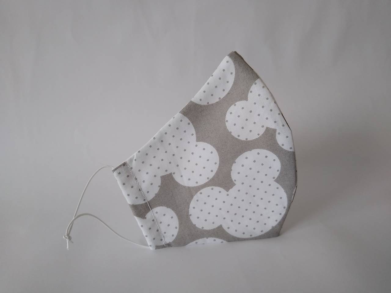 Dizajnové rúško ušaté hlávky tvarované dvojvrstvové